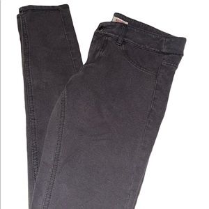 Mossimo ~ Charcoal / Gray ~ Jeggings ~ Size 3 ~ Great Condition ~